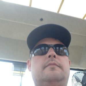 Meet your Posher, Wade